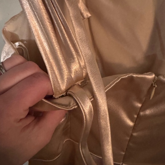 Chic Satin Maxi Dress in Soft Rose - Picture 5 of 12